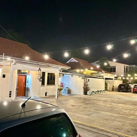 Ardour Lodge "A" Wing Tanjung Bungah  Exterior foto