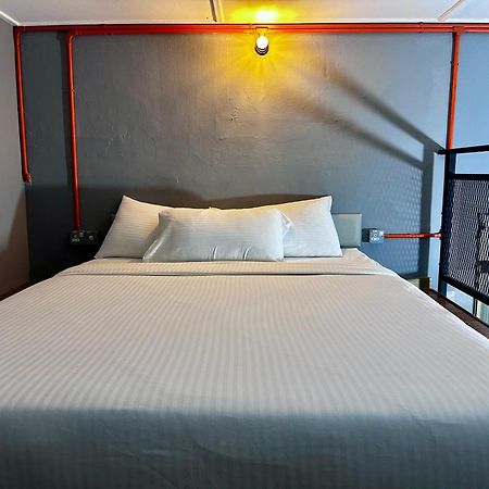 Ardour Lodge "A" Wing Tanjung Bungah  Exterior foto